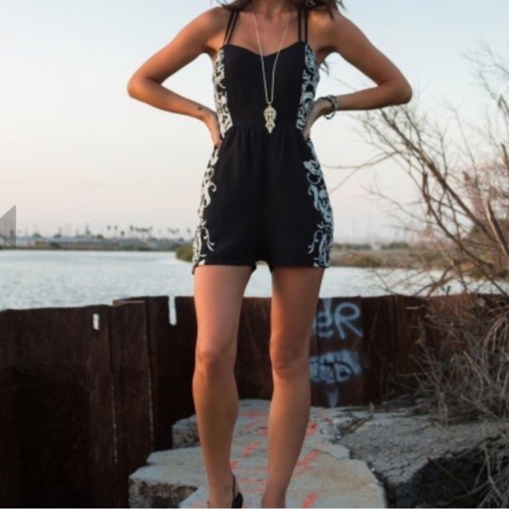 Sexy sweet Metal Mulisha SHORTS Romper